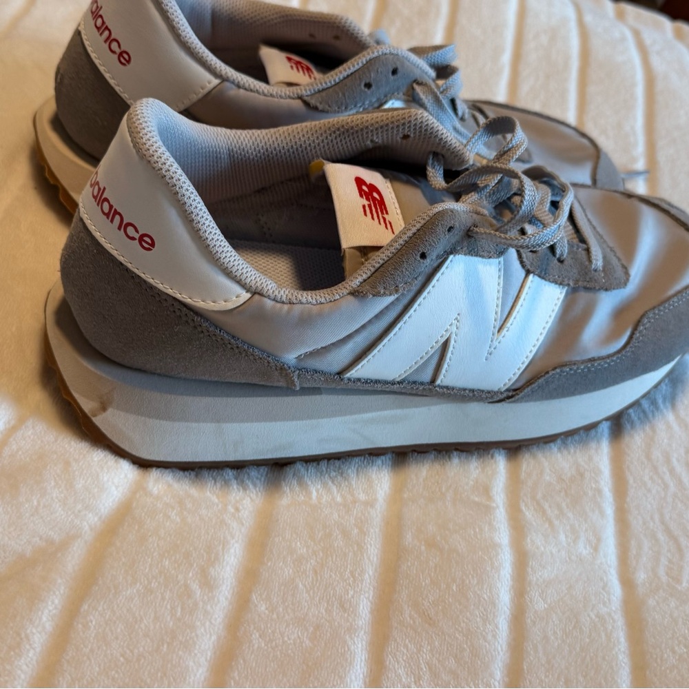 New Balance 237 Sneakers - Men’s Size 11    (Brand New) - Picture 8 of 12